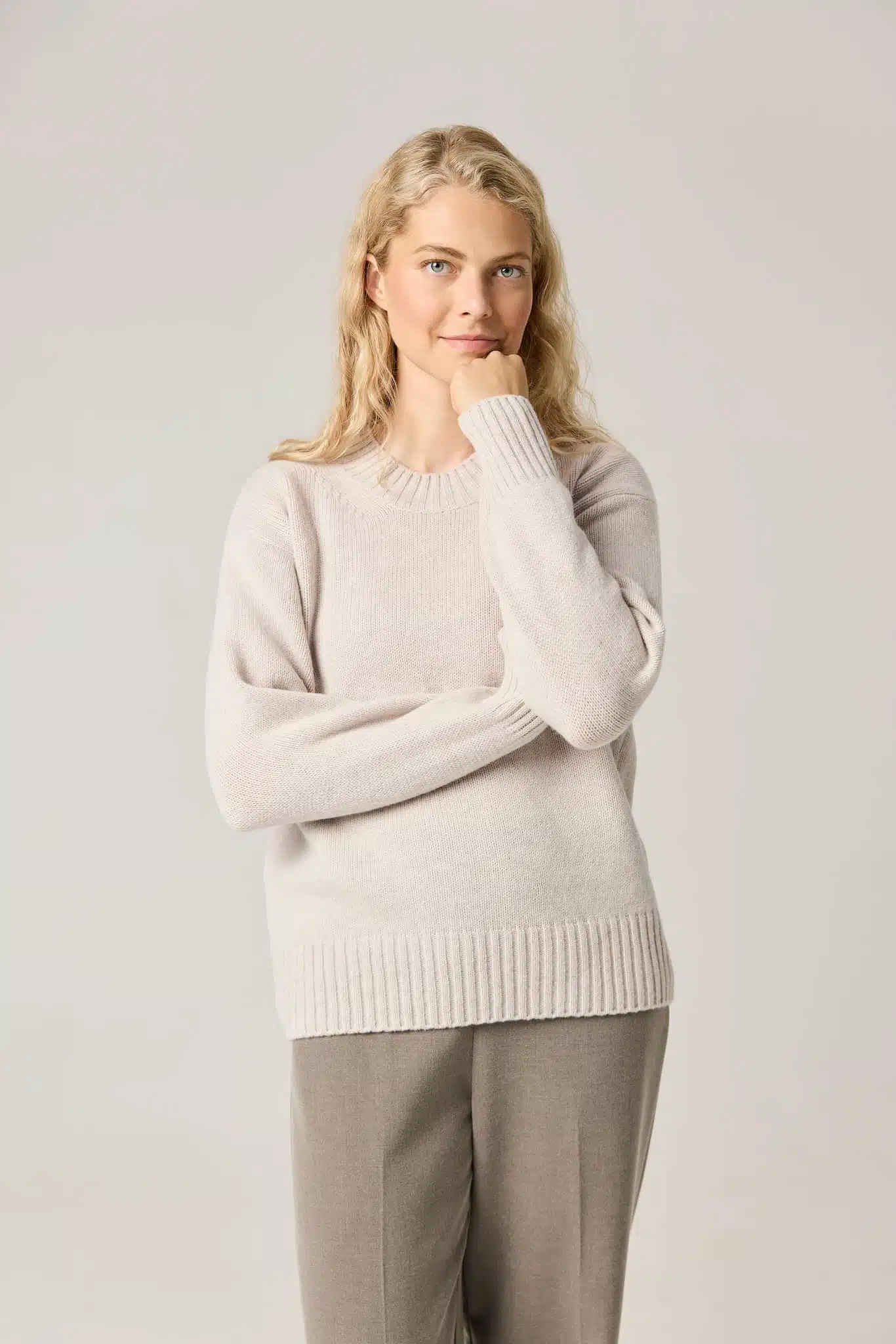 CASHMERE & MERINO WOOL SWEATER RAMUMA