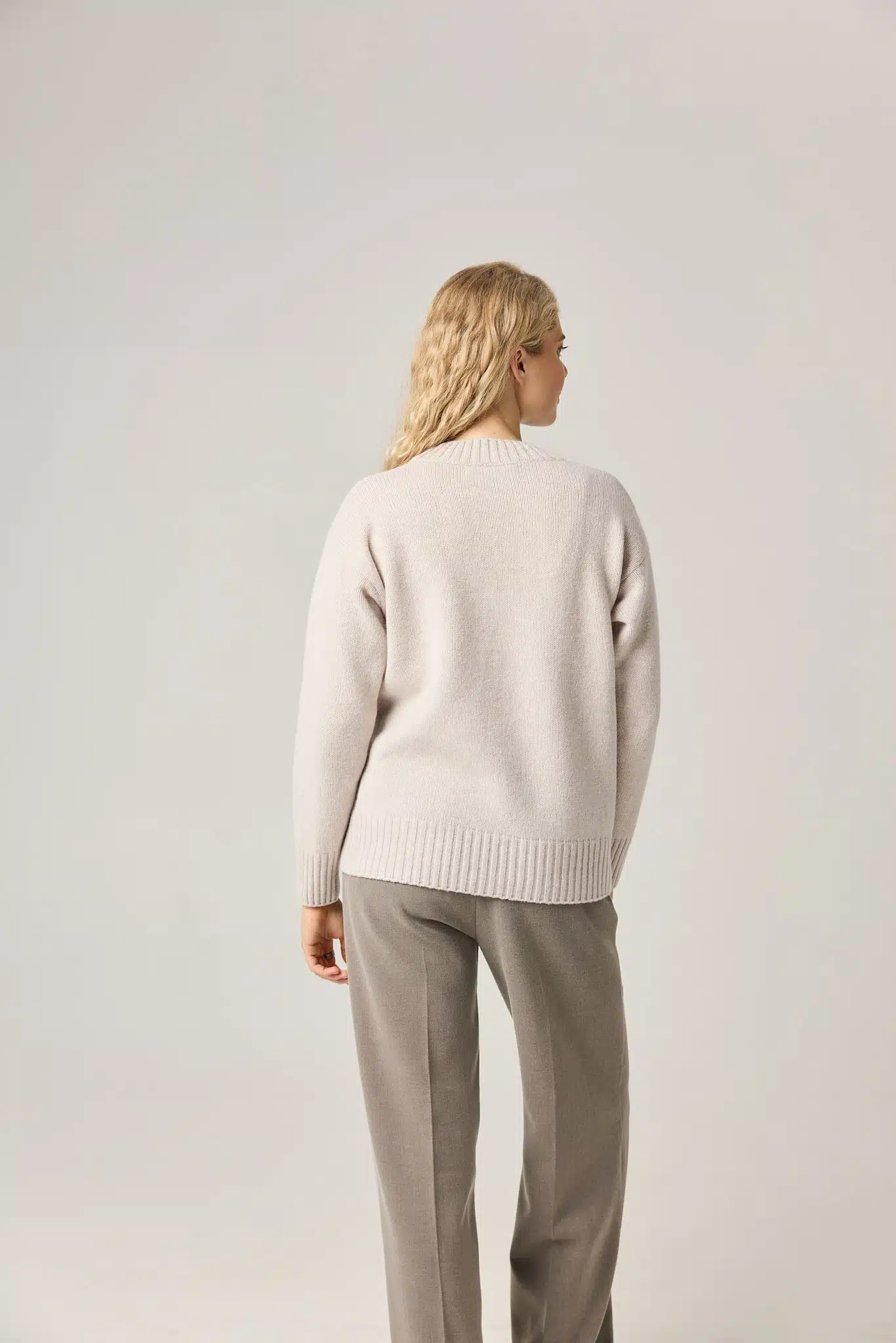 CASHMERE & MERINO WOOL SWEATER RAMUMA