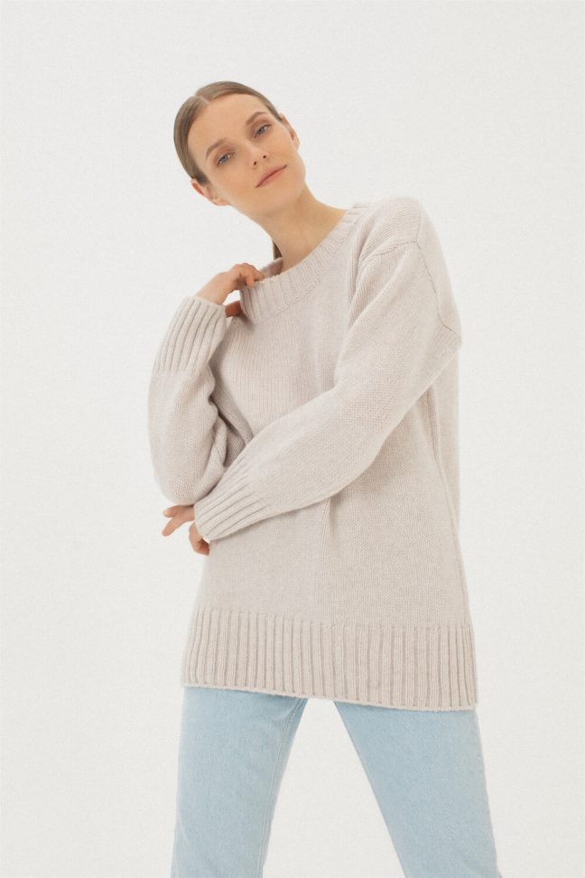 fine wool knitted sweater jumper