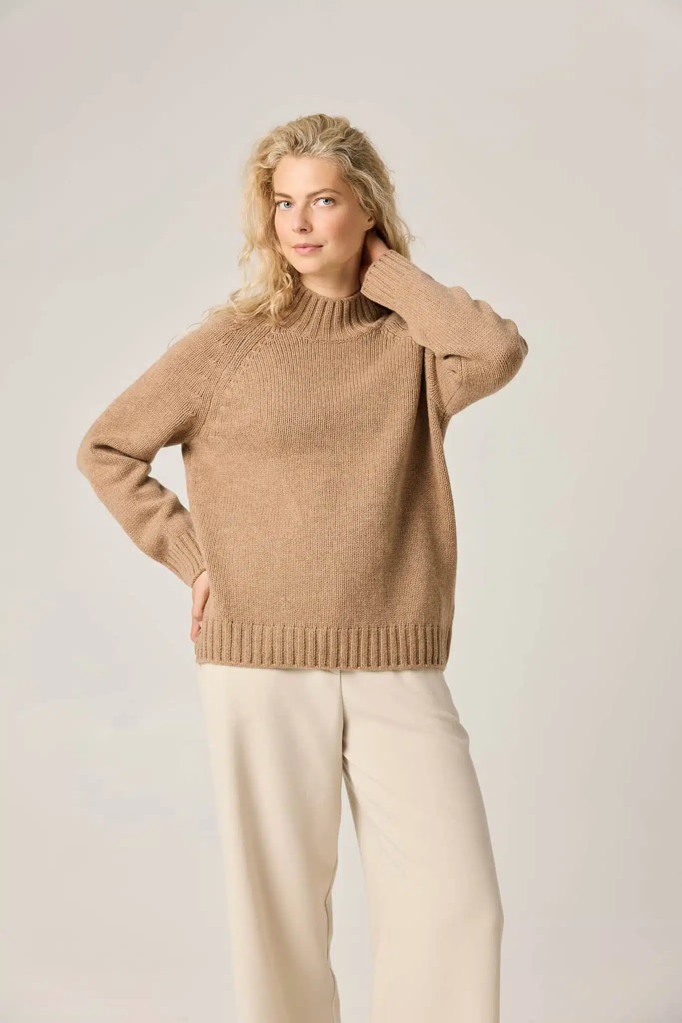 CASHMERE & MERINO WOOL SWEATER LUKA