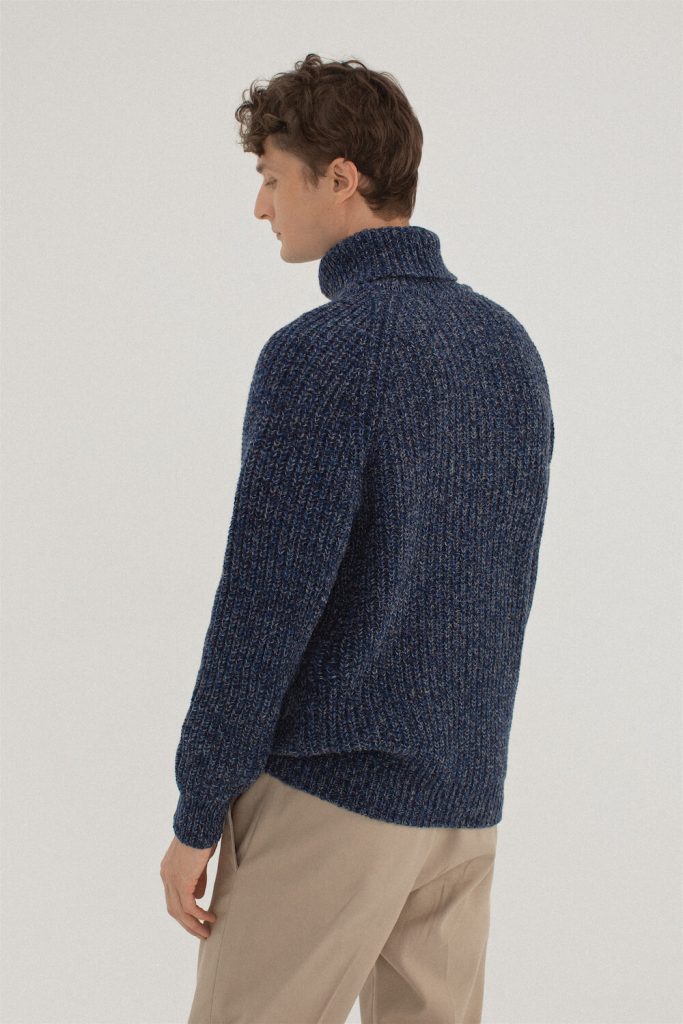 Fine merino wool pullover sweater LAND WOOL HOUSE