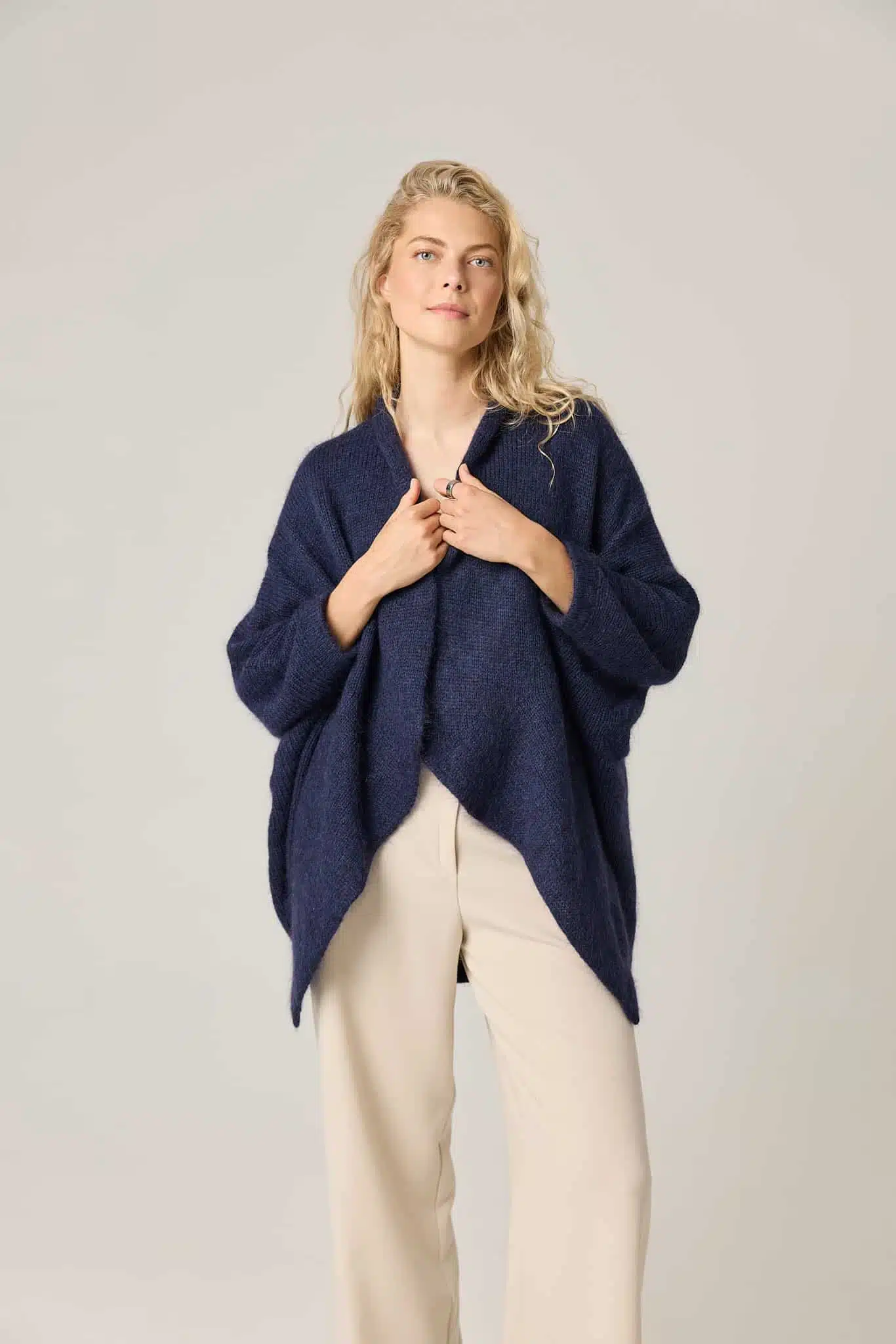 MOHAIR & MERINO WOOL PONCHO MIGLA