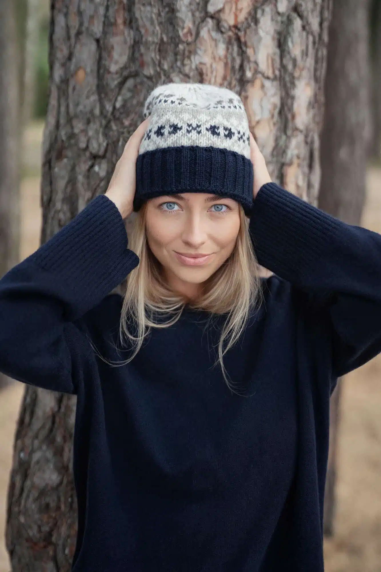 100% WOOL SCARF SMILTĖ