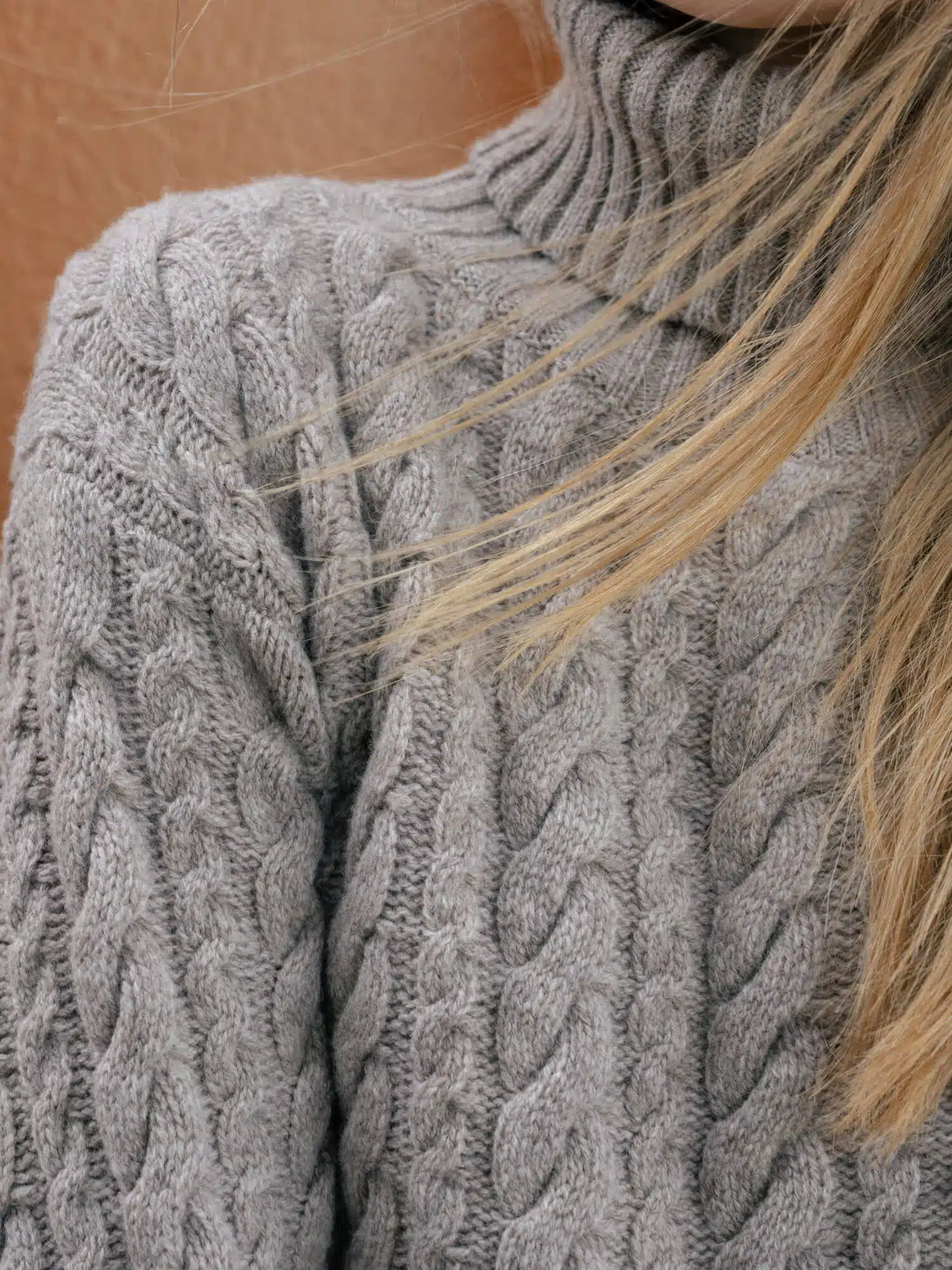 CASHMERE & MERINO WOOL SWEATER URTĖ