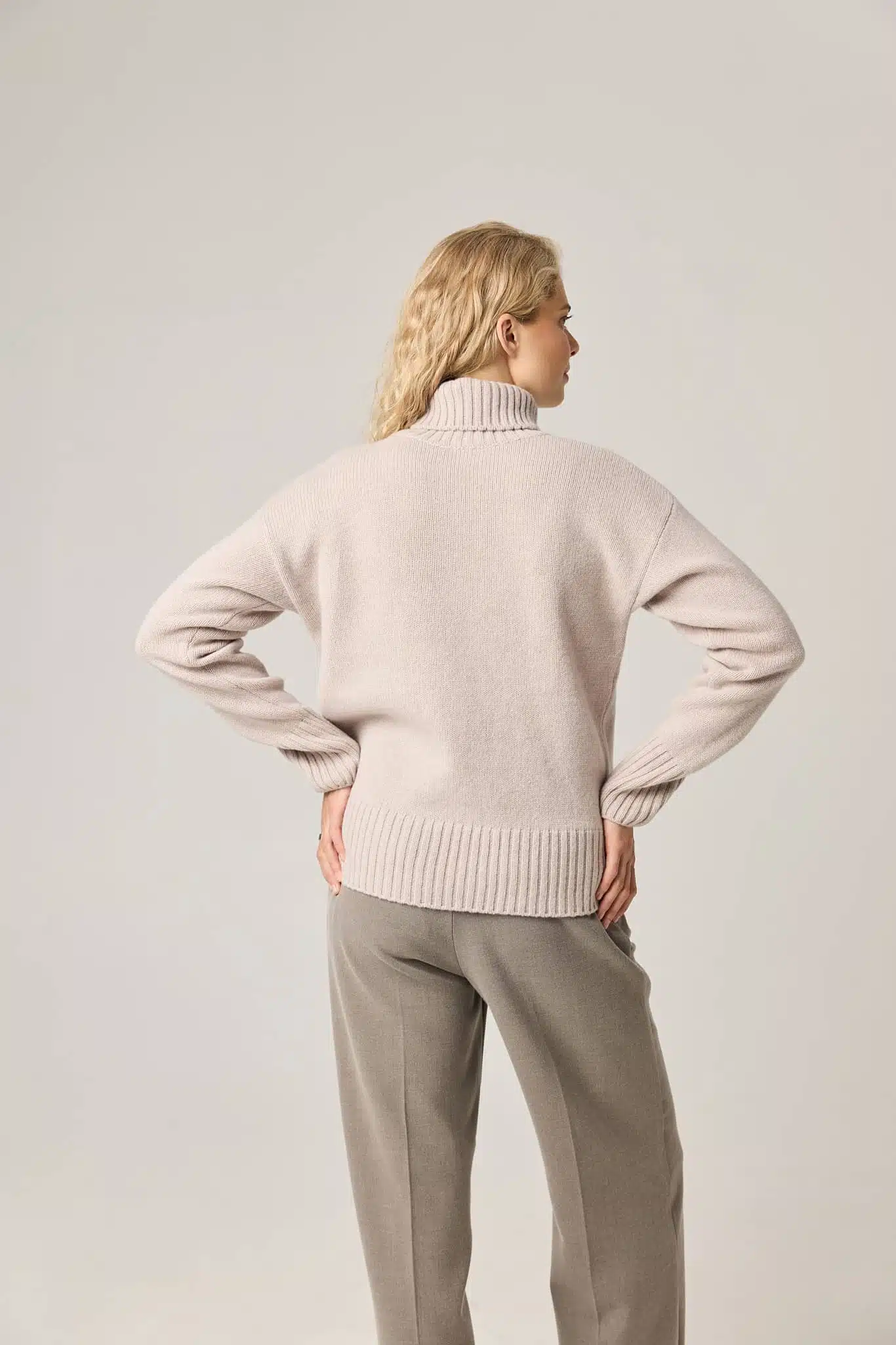 CASHMERE & MERINO WOOL SWEATER VITA