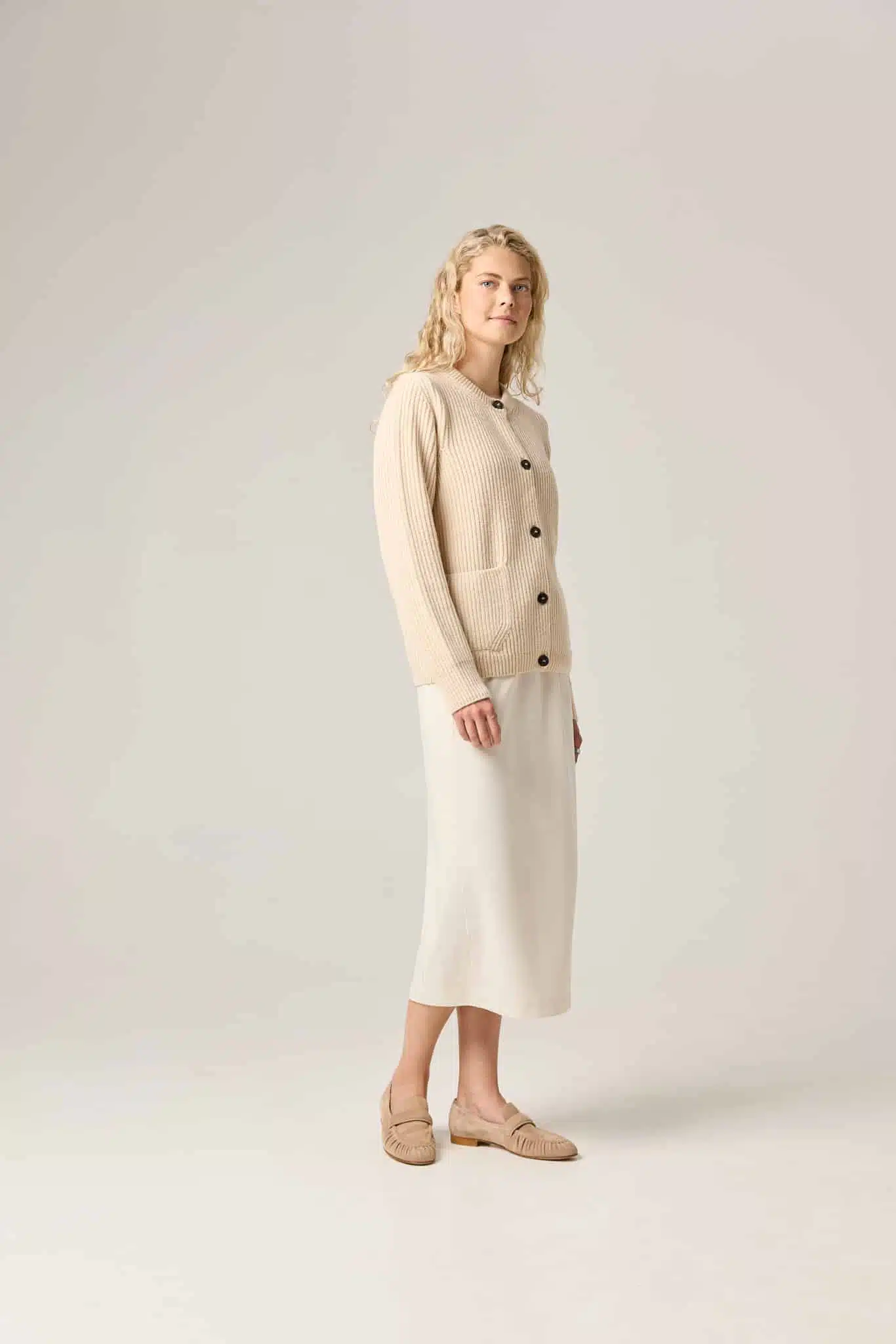 MERINO WOOL CARDIGAN LEONE