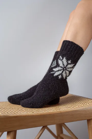 SOCKEN ŽARA AUS 100 % WOLLE