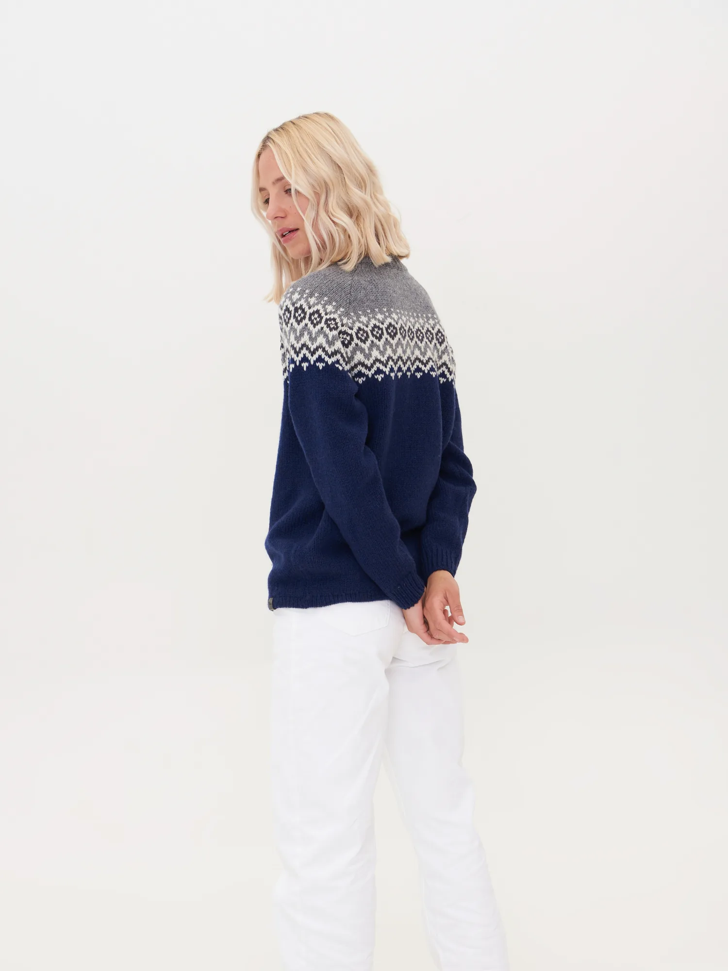 STRICKJACKE LINNEA AUS MERINOWOLLE