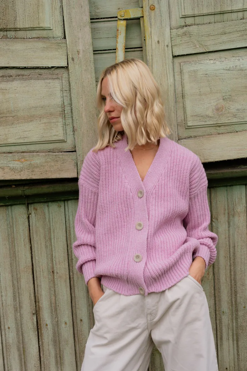 PULLOVER JOGAILĖ AUS KASCHMIR UND MERINOWOLLE