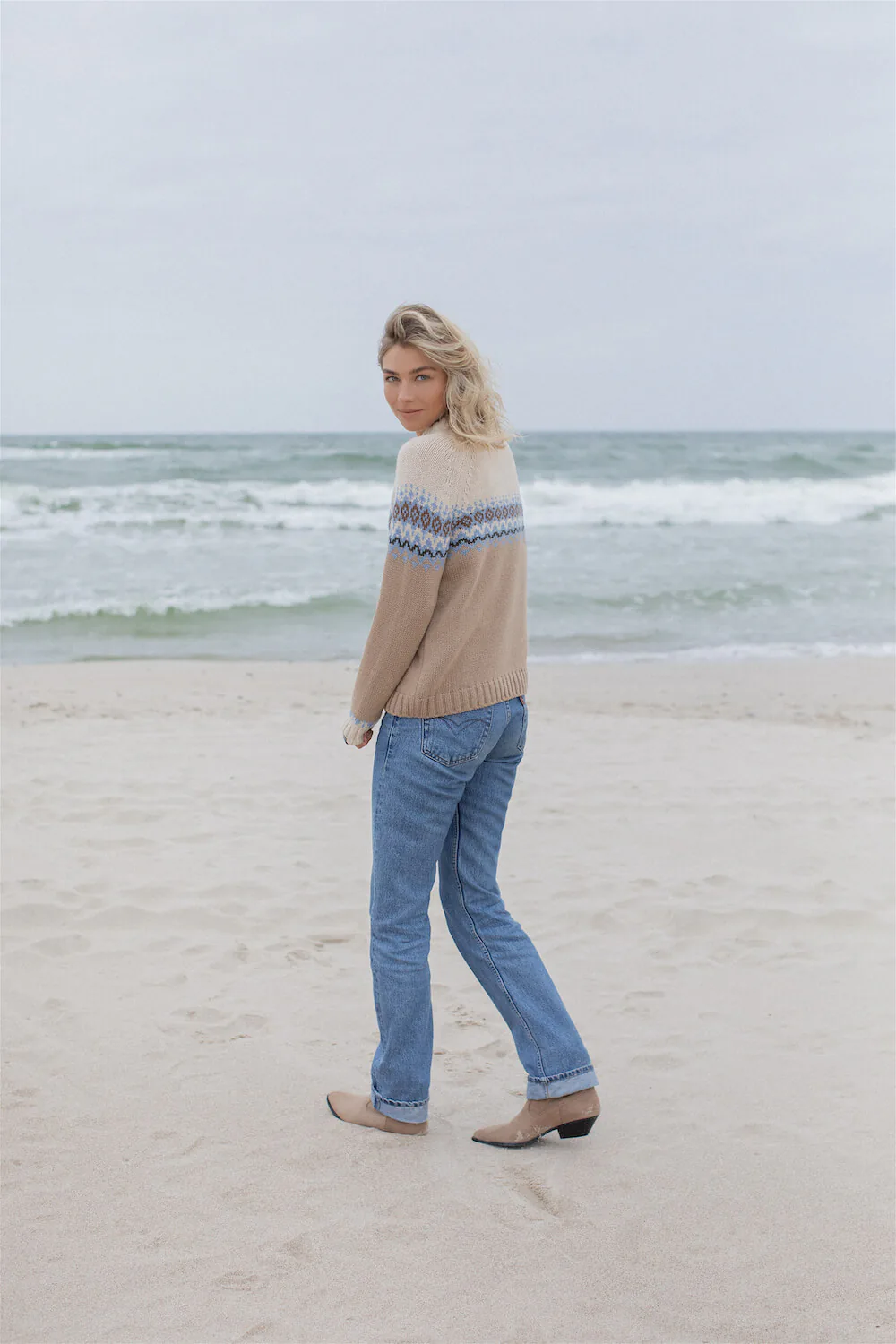 PULLOVER SNAIGĖ AUS KASCHMIR UND MERINOWOLLE