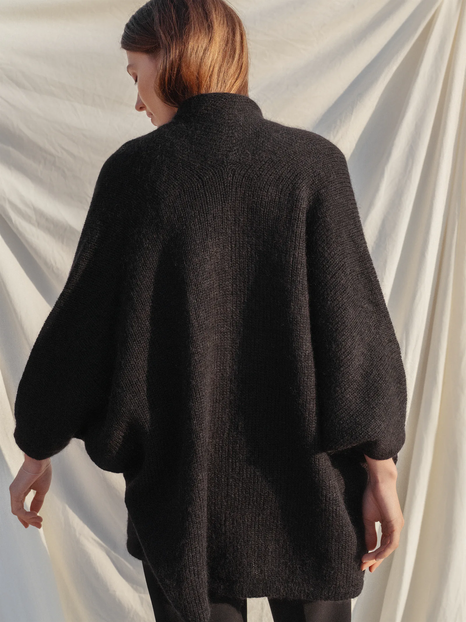 PONCHO MIGLA AUS MOHAIR UND MERINOWOLLE
