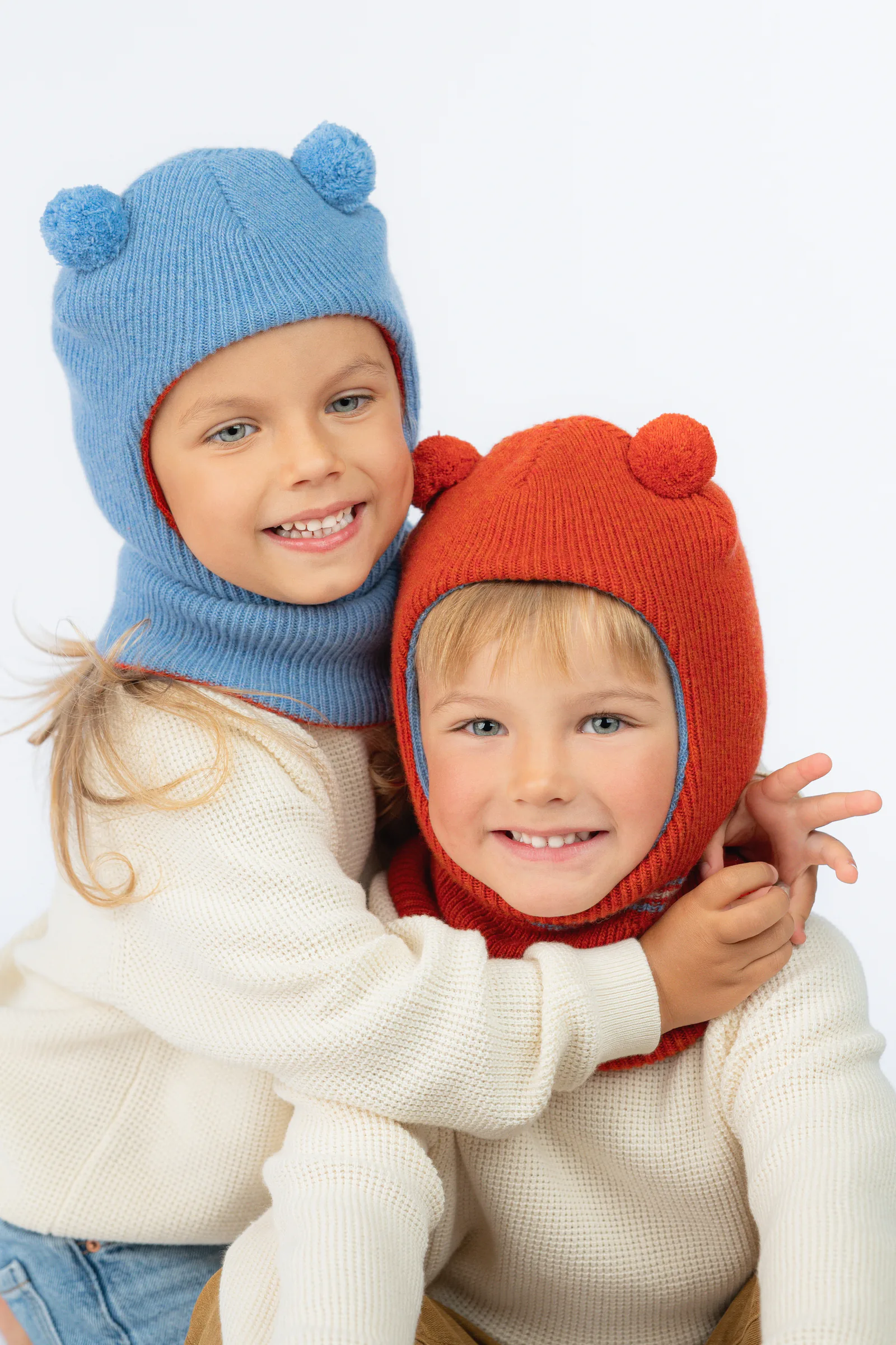 KINDER-BALACLAVA MILA AUS KASCHMIR UND MERINOWOLLE