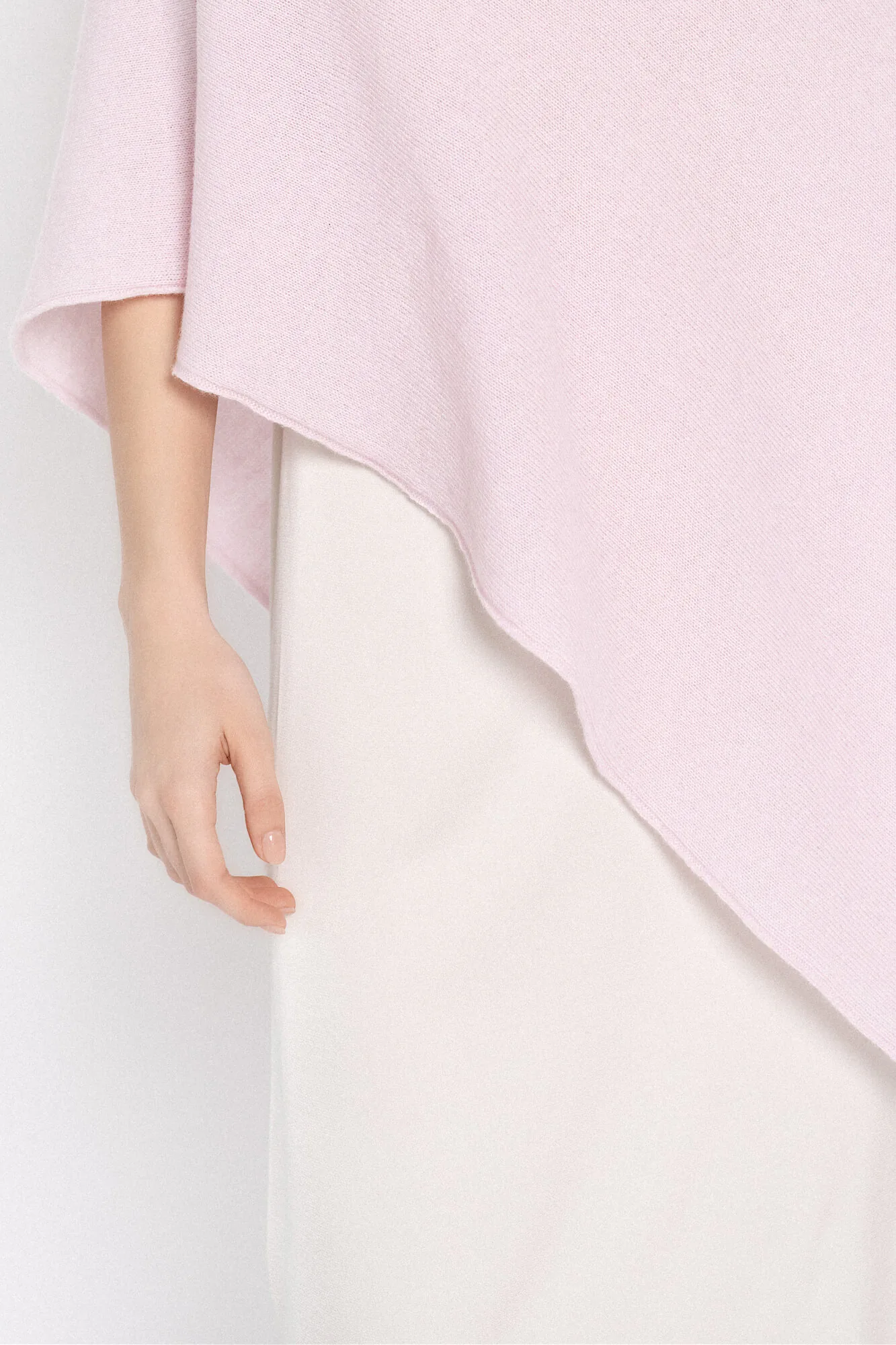 PONCHO EVA AUS KASCHMIR UND MERINOWOLLE