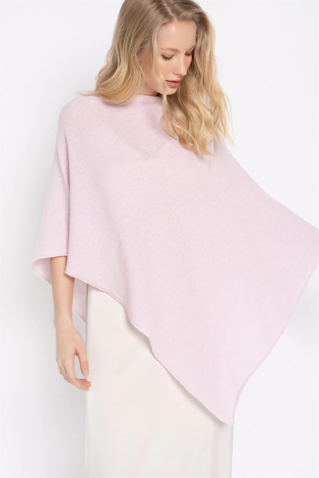 PONCHO EVA AUS KASCHMIR UND MERINOWOLLE