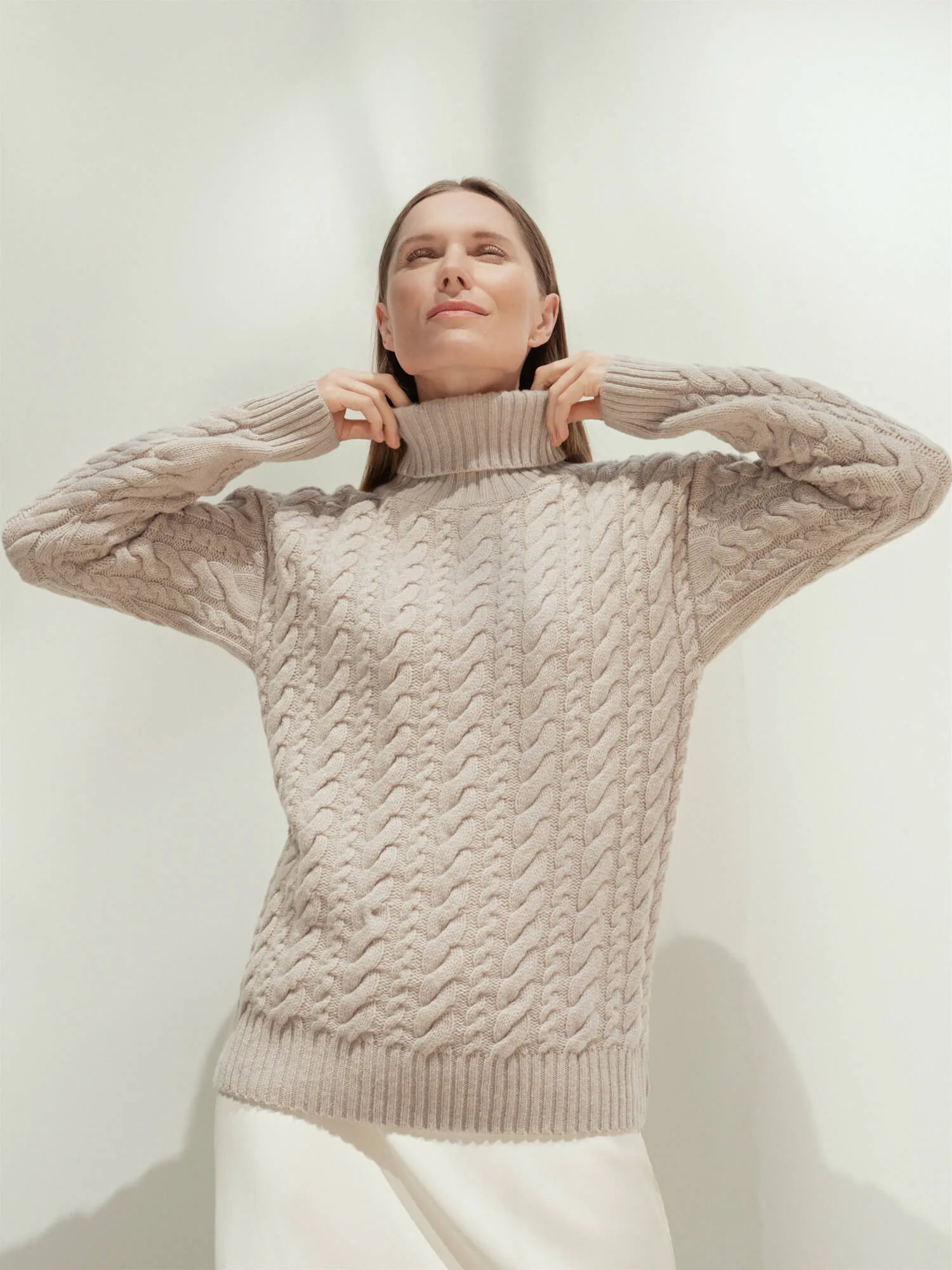 PULLOVER URTĖ AUS KASCHMIR UND MERINOWOLLE