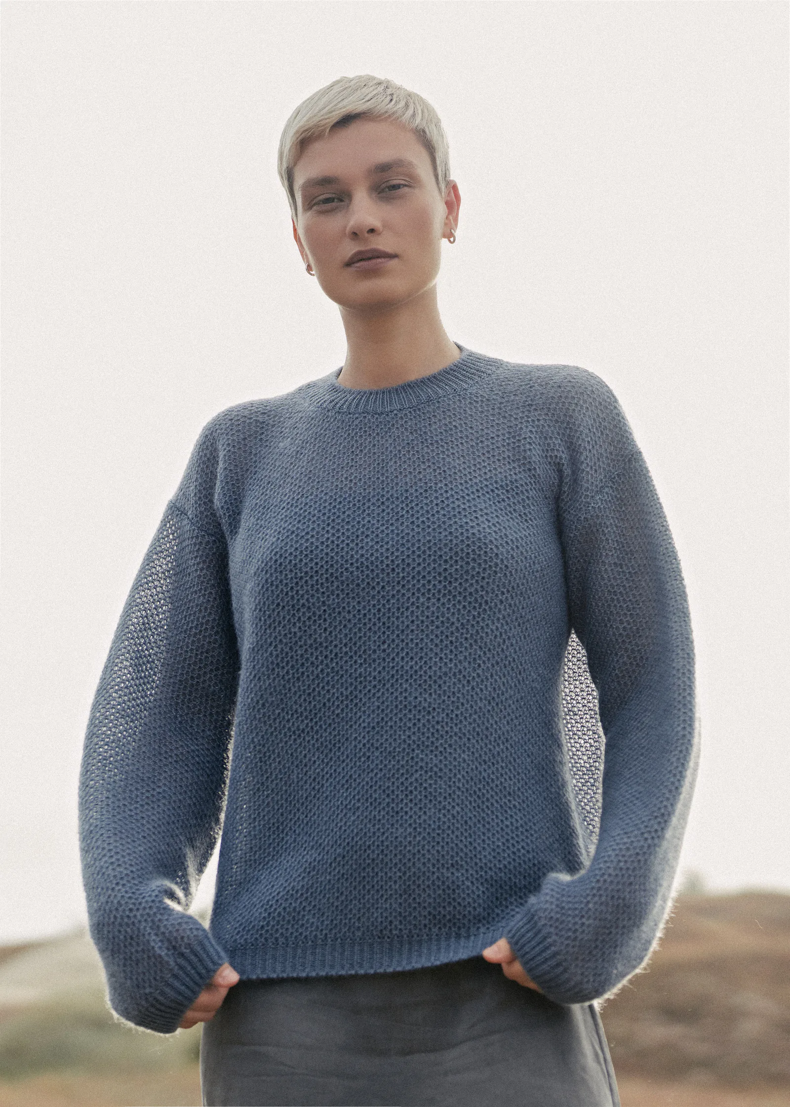 PULLOVER VĖSA AUS SEIDE UND MOHAIR
