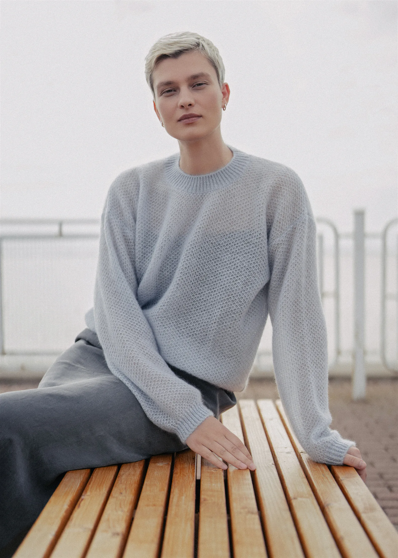 PULLOVER VĖSA AUS SEIDE UND MOHAIR