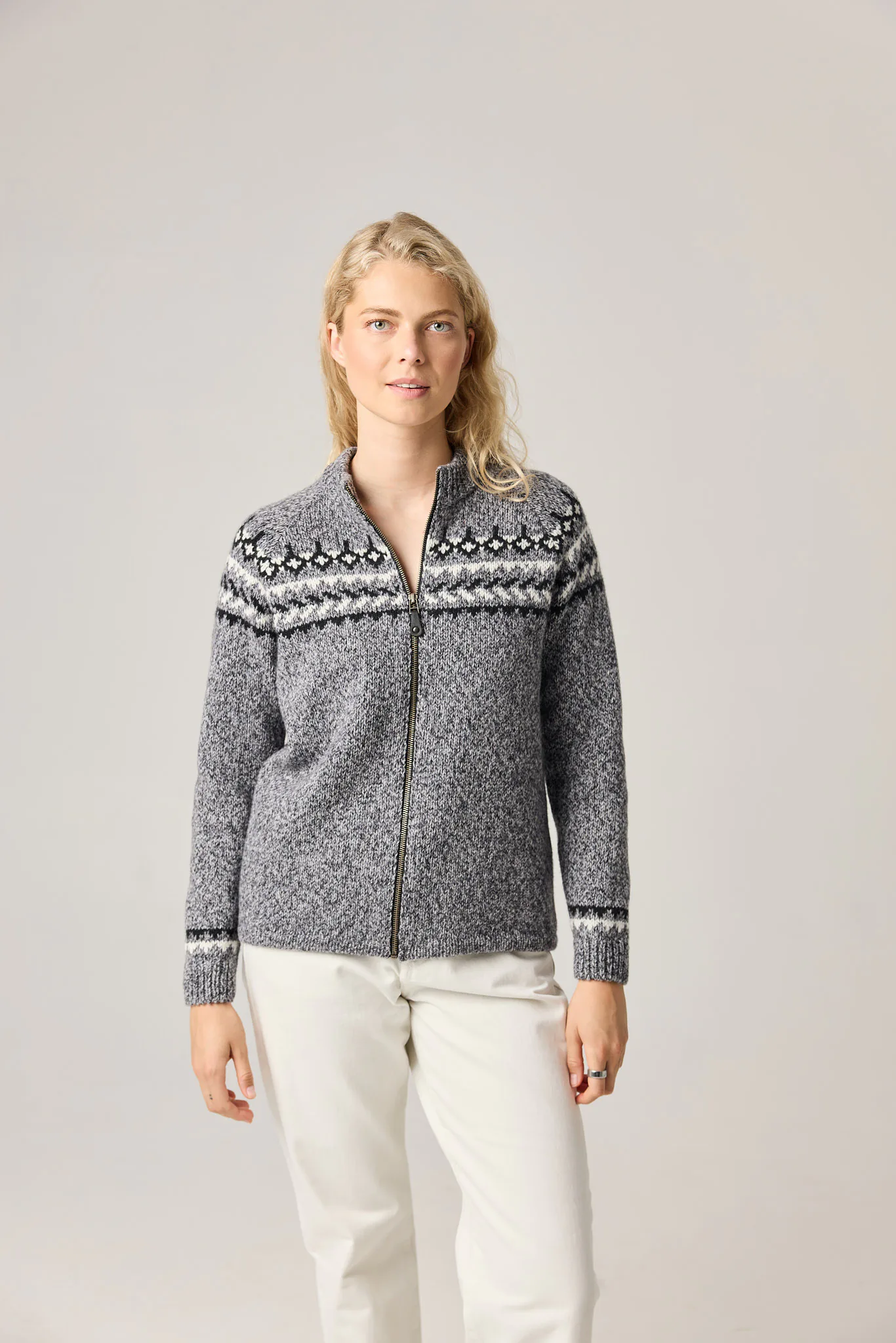 PULLOVER ŠIAURĖ AUS MERINOWOLLE