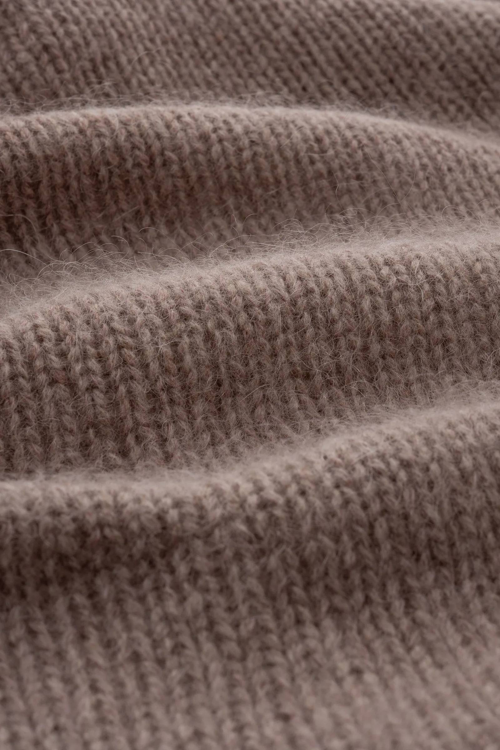 STRICKJACKE SUTEMOS AUS MOHAIR UND MERINOWOLLE